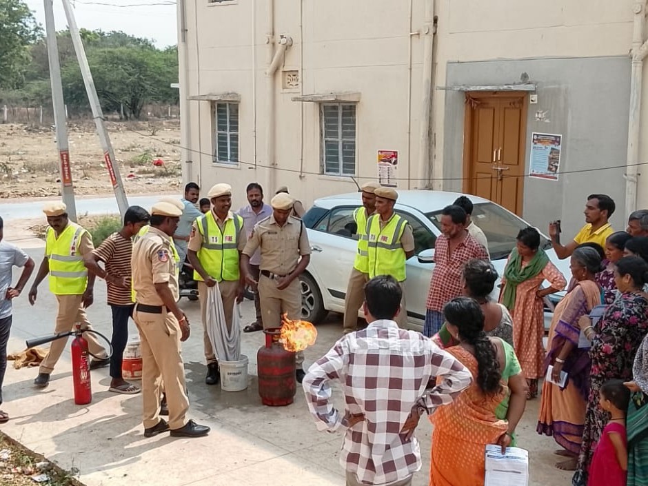 ‘అగ్ని ప్రమాదాల నివారణపై అవగాహన అవసరం’