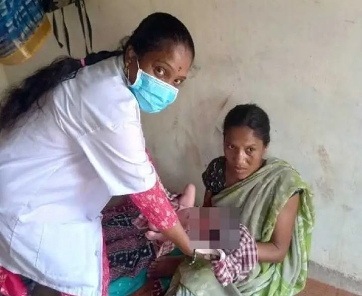 ఇంటి వద్దనే కాన్పు.. తల్లి బిడ్డ క్షేమం