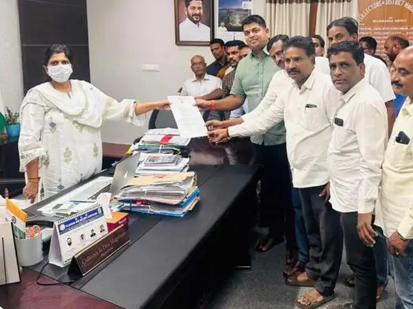రేపు జిల్లావ్యాప్తంగా నల్లబ్యాడ్జీలతో నిరసన