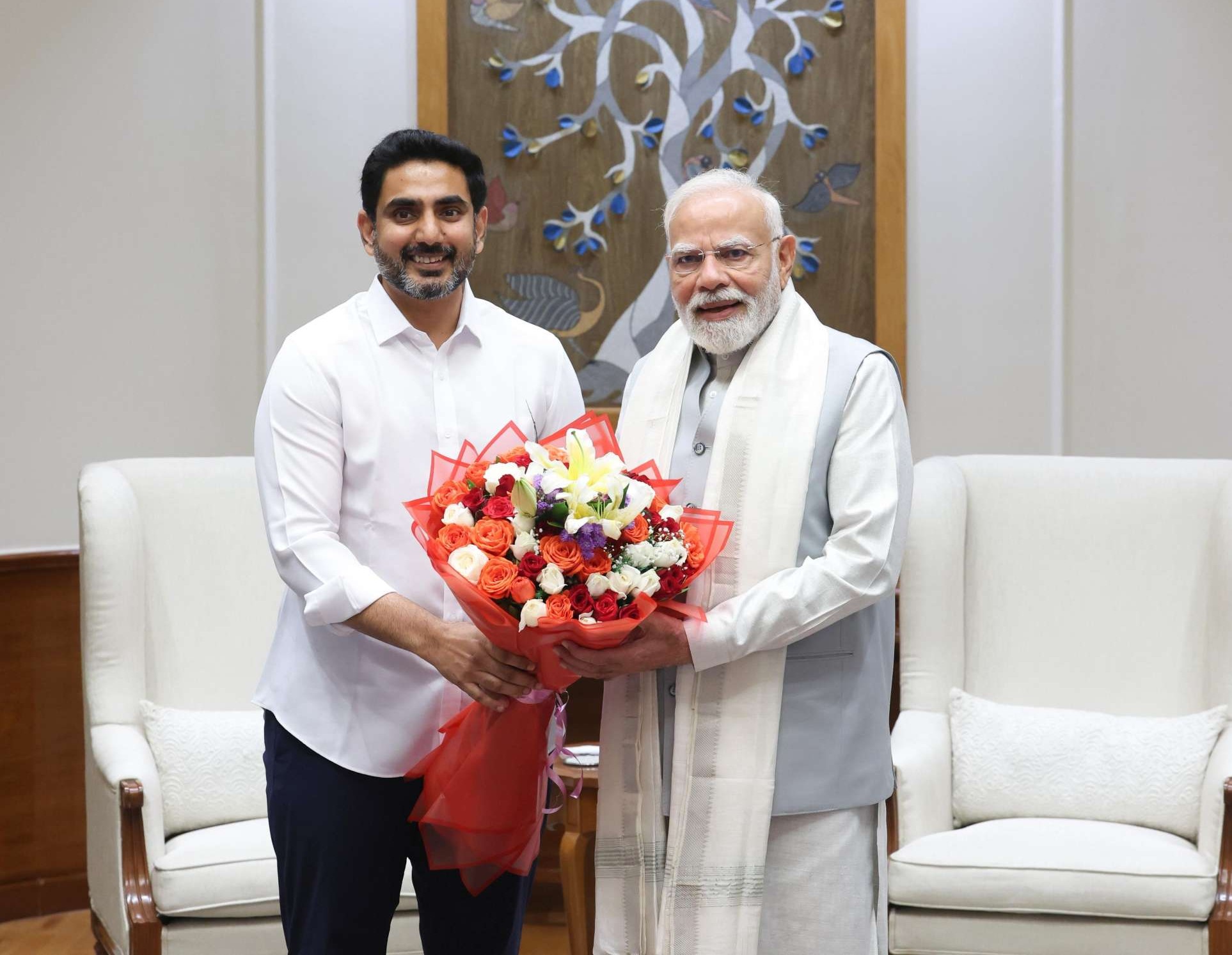 ప్రధాని హామీపై మంత్రి లోకేష్ హర్షం