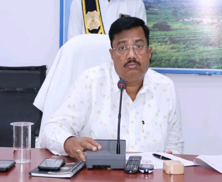 ‘రోడ్డు భద్రతకు ప్రతి ఒక్కరూ సహకరించాలి’