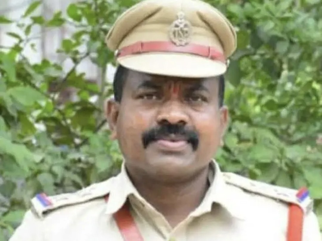 అవినీతి ఆరోపణలు.. ఎస్సైపై బదిలీ వేటు