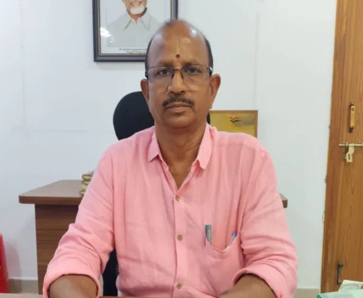 పులివెందుల మున్సిపల్ కమిషనర్‌కు పదోన్నతి