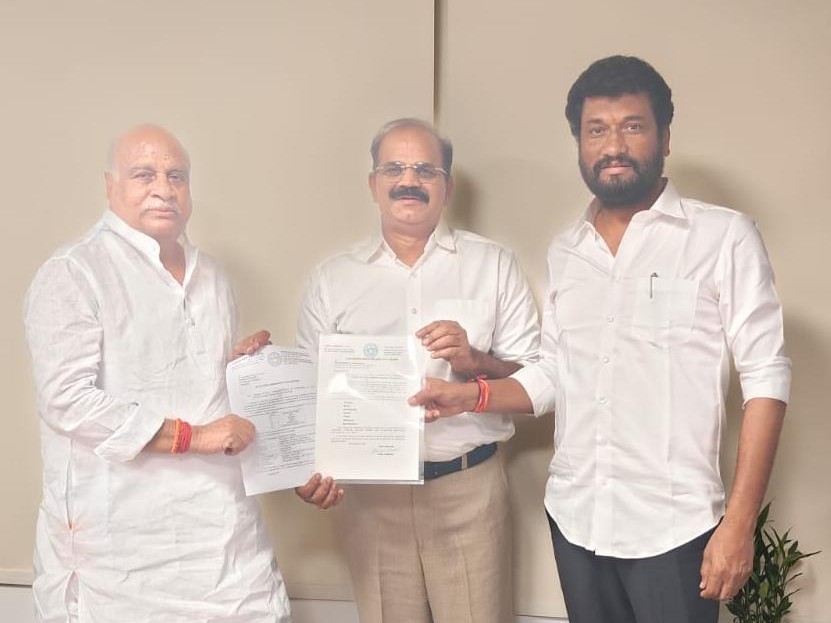 జొన్నల కొనుగోలును ప్రారంభించాలి: MLA