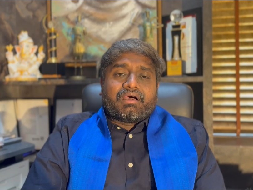 తేజస్వి సూర్య నోరు అదుపులో పెట్టుకొని మాట్లాడు: డా.వివేక్