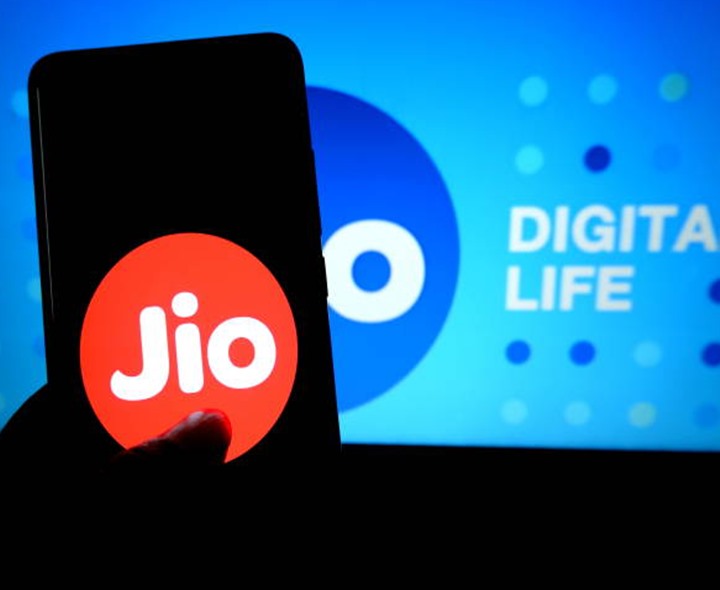 జియో ఐపీవో.. సెబీకి ముసాయిదా పత్రాలు!