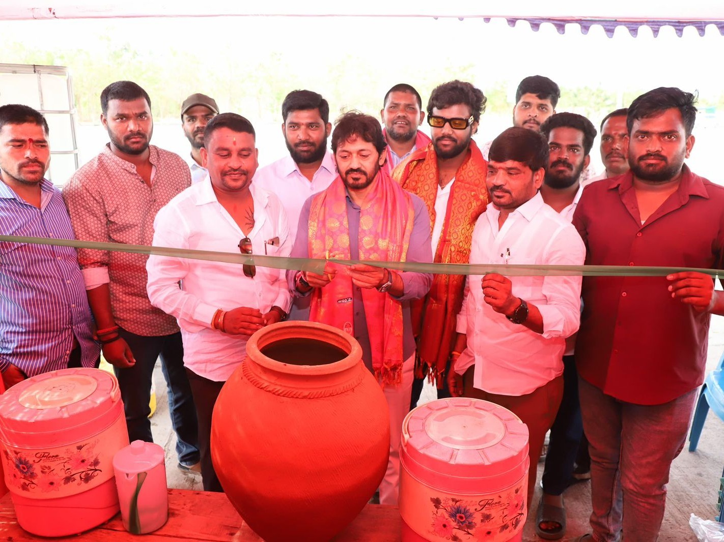 చలివేంద్రాన్ని ప్రారంభించిన ఎమ్మెల్సీ