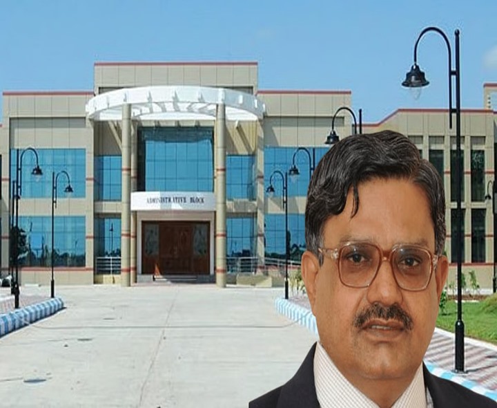 క్లాసులకు షార్ట్స్ ధరించి రావొద్దు..!