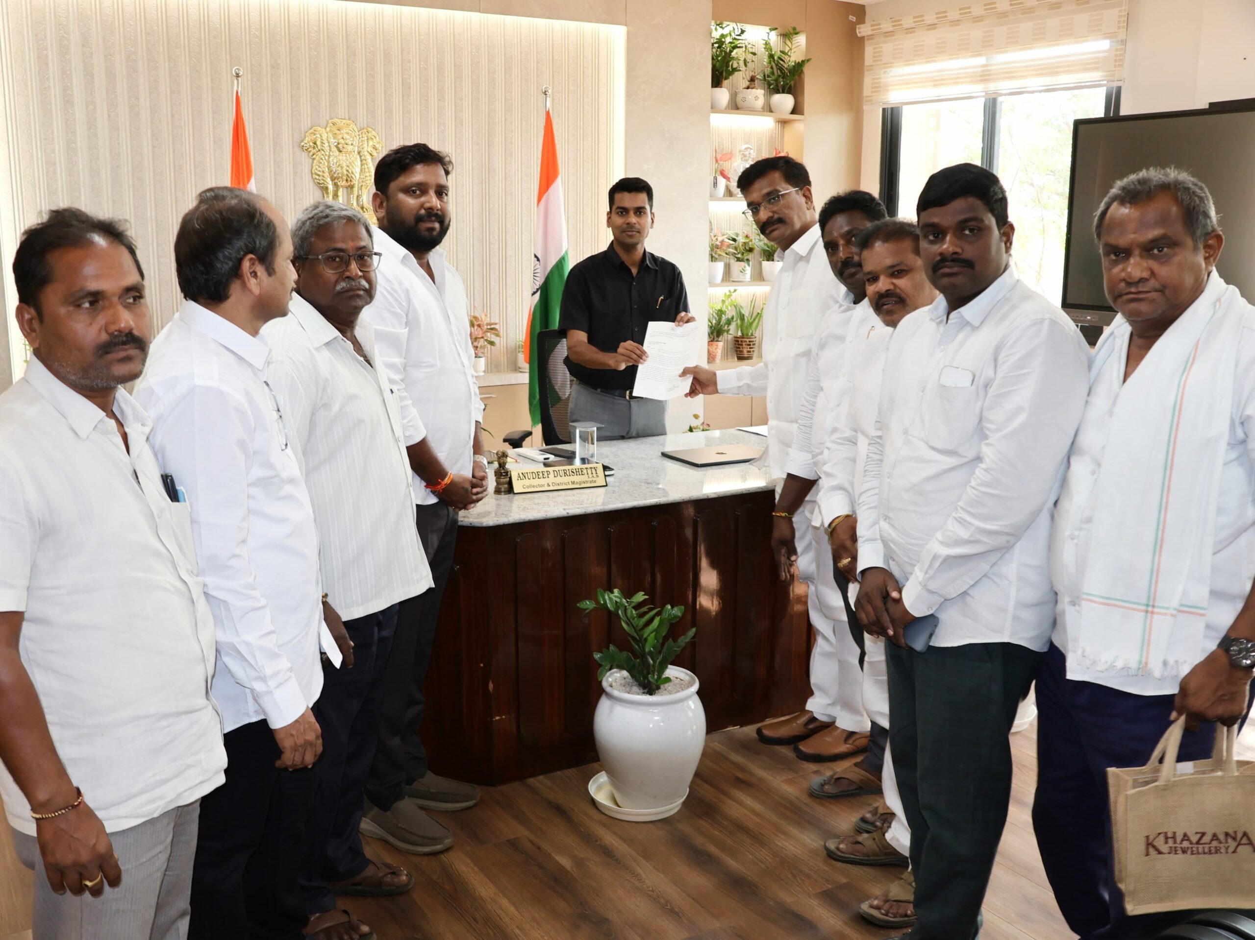 ‘రోడ్డు నిర్మాణం కోసం అనుమతి ఇవ్వాలి’