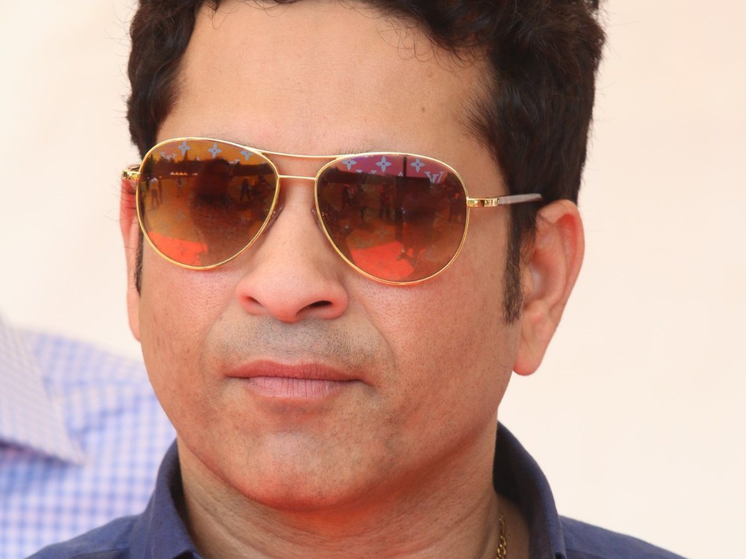 ఏయూ శతాబ్ది ముగింపు వేడుకలు ఘనంగా.. ధన్కర్, సచిన్ రాక