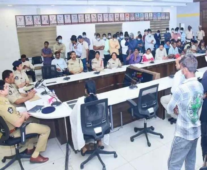 క్రికెట్ బెట్టింగ్‌లకు పాల్పడే వారికి కౌన్సెలింగ్