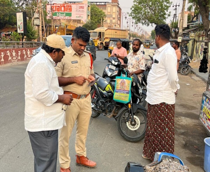ట్రాఫిక్ నింబంధనలు ఉల్లంఘన.. 273 కేసులు నమోదు