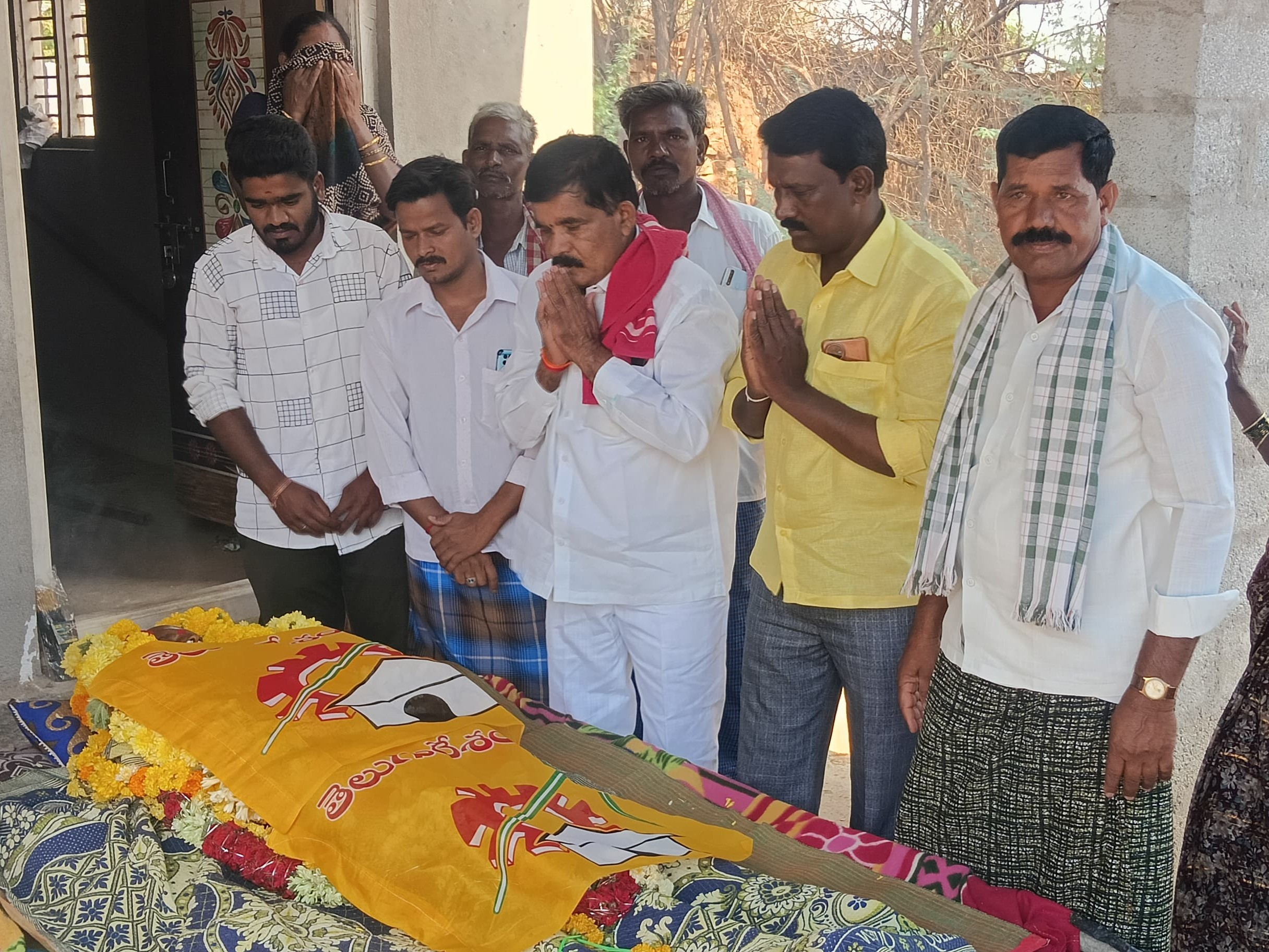 మంచేపల్లిలో టీడీపీ సీనియర్ నాయకుడు మృతి