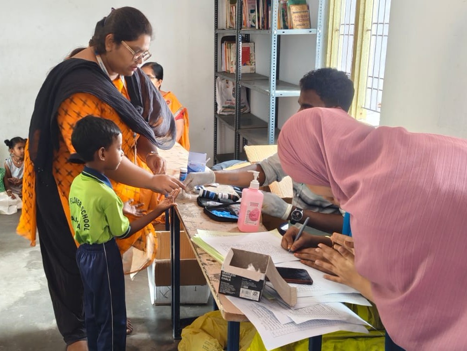 విద్యార్థుల ఆరోగ్య అవగాహన కార్యక్రమం