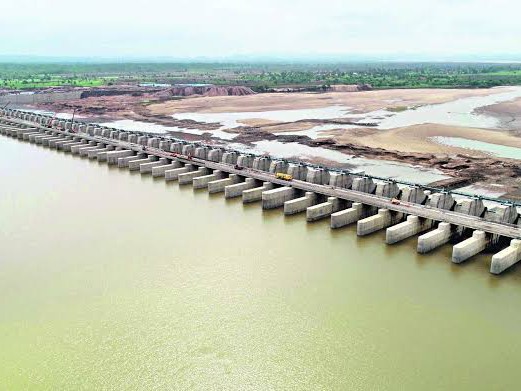 కాళేశ్వరం పథకం బ్యారేజ్‌ల వైఫల్యాలపై 43 రోజుల్లో నివేదిక