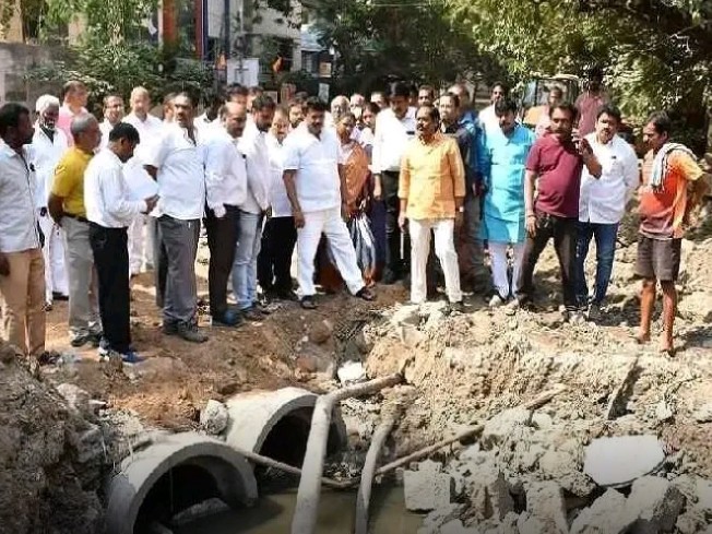 మందకోడిగా అభివృద్ధి పనులు: ఎమ్మెల్యే