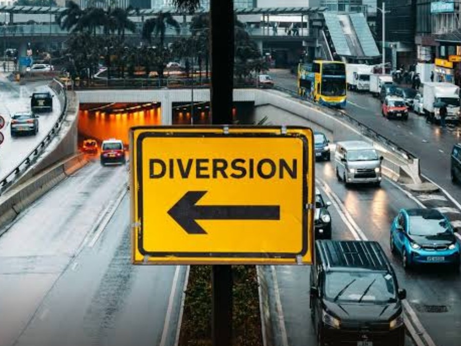 IPL మ్యాచ్.. ట్రాఫిక్ డైవర్షన్ పాయింట్లు ఇవే..!