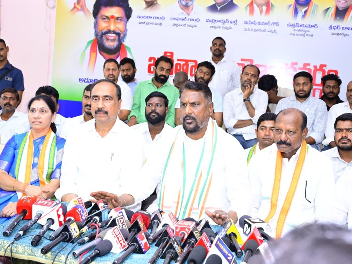 బీఆర్ఎస్ సభపై క్లారిటీ ఇవ్వాలి: మంత్రి