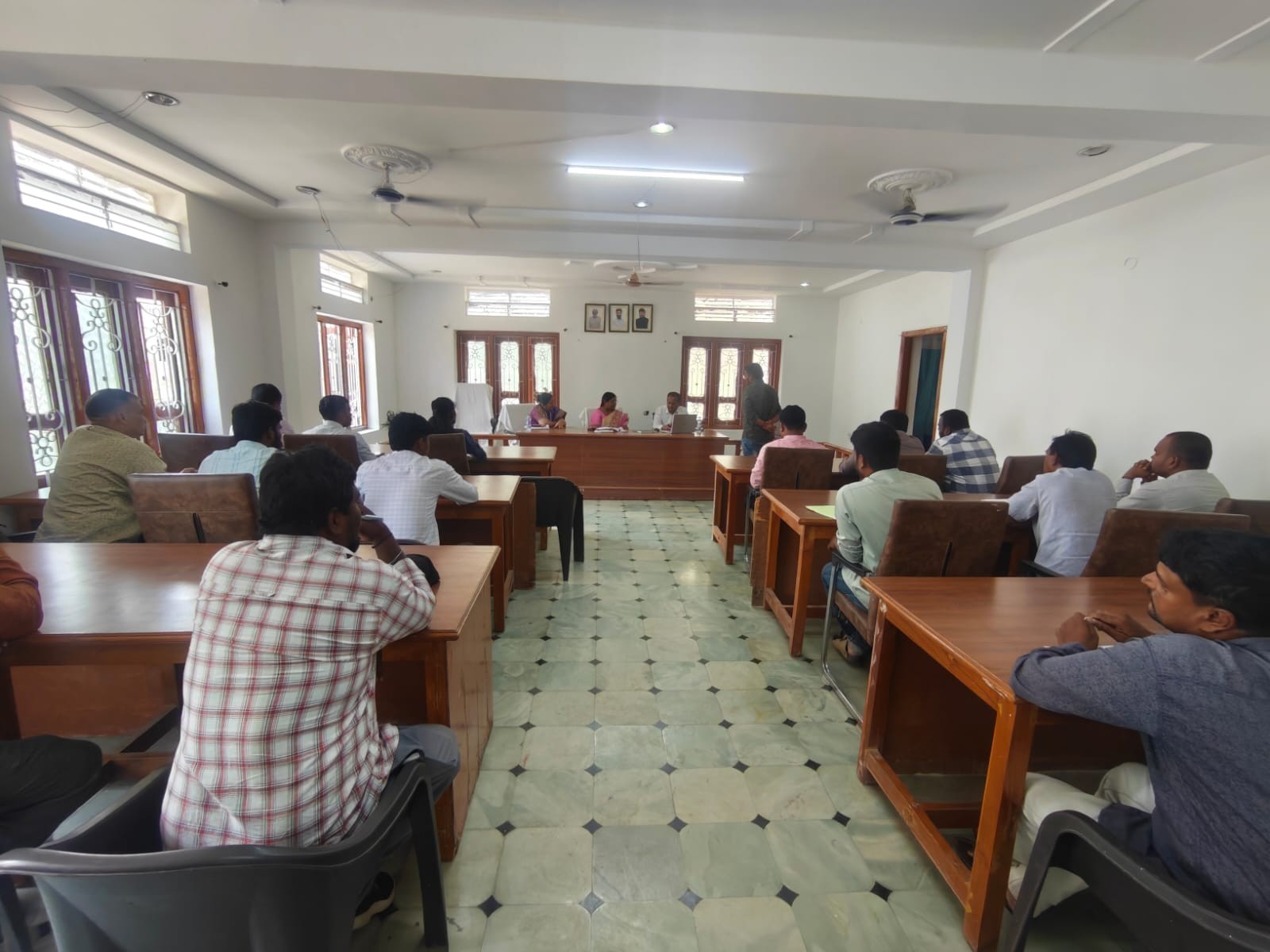 సెన్సస్ పనులపై ఆర్డీఓ తనిఖీ