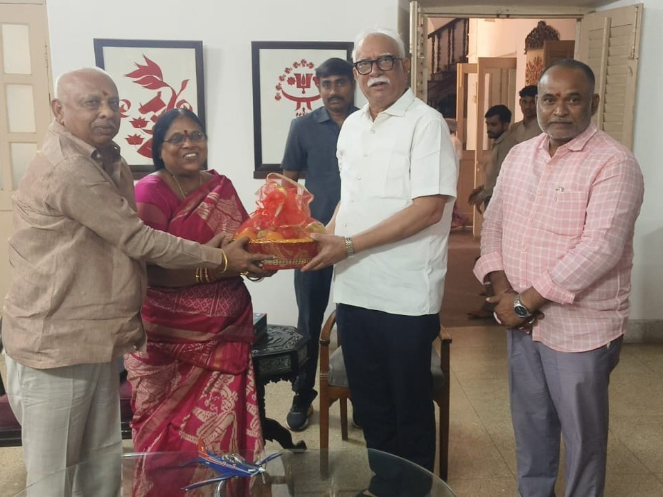 గోవా గవర్నర్‌‌తో ఎమ్మెల్యే భేటీ