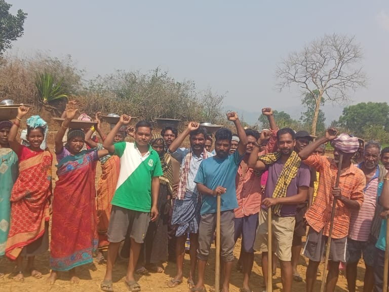 ‘ఫేస్ హాజరు వెంటనే రద్దు చేయాలి’