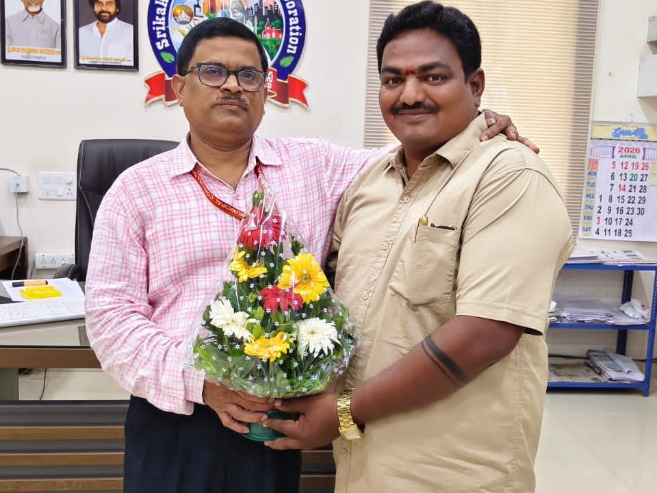 కమిషనర్‌ను కలిసిన జాప్ జిల్లా ఉపాధ్యక్షుడు