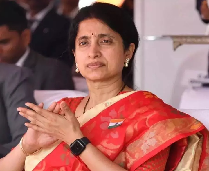 వైఎస్ భారతి సీరియస్.. లీగల్ నోటీసులు జారీ