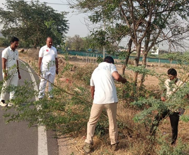 జిల్లాలో పోలీసుల స్వచ్ఛత కార్యక్రమం