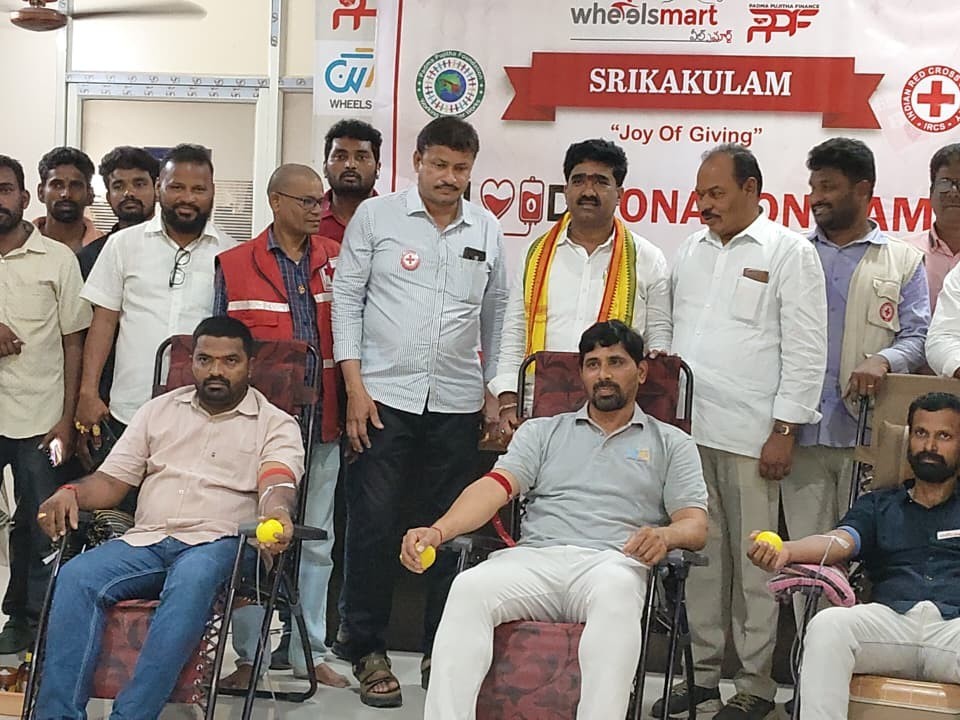 ‘రక్తదాతలే నిజమైన ప్రాణదాతలు’
