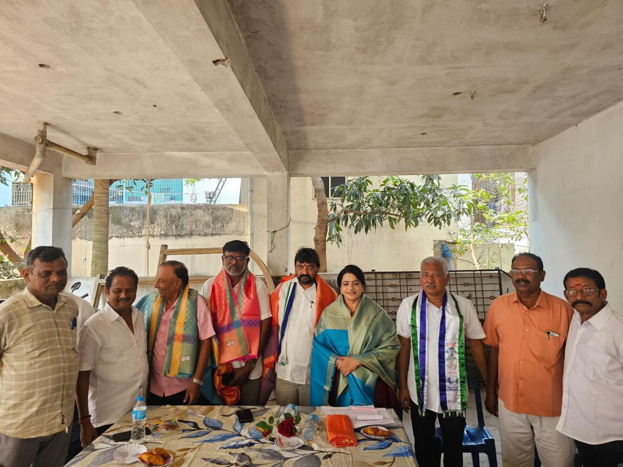 వార్డు స్థాయిలో వైసీపీ అత్యవసర సమావేశం