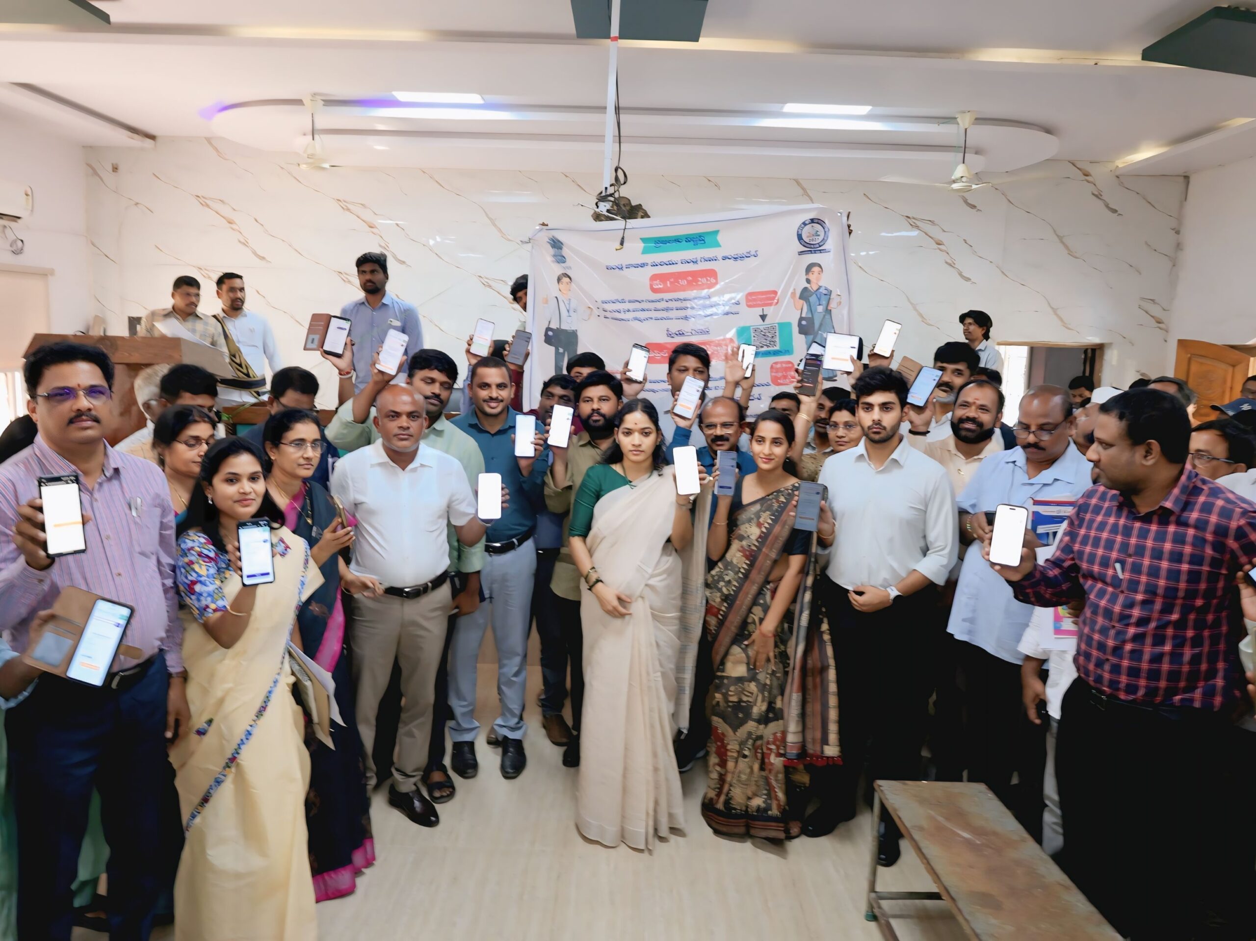 అన్ని వర్గాల వారికీ అవగాహన కల్పించాలి: కలెక్టర్