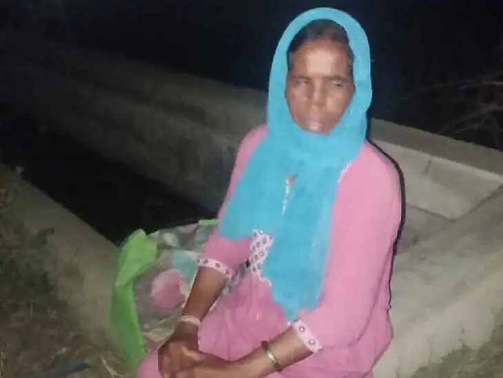 బోర్నపల్లిలో గుర్తుతెలియని మహిళ ప్రత్యక్షం