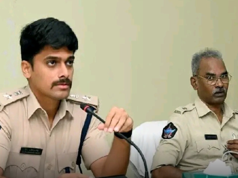 పెండింగ్ కేసుల స్పీడ్ పెంచండి: ఎస్పీ