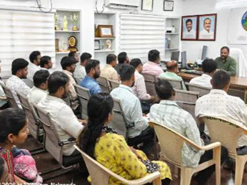 ‘అన్ని శాఖల అధికారులు సమన్వయంతో పనిచేయాలి’