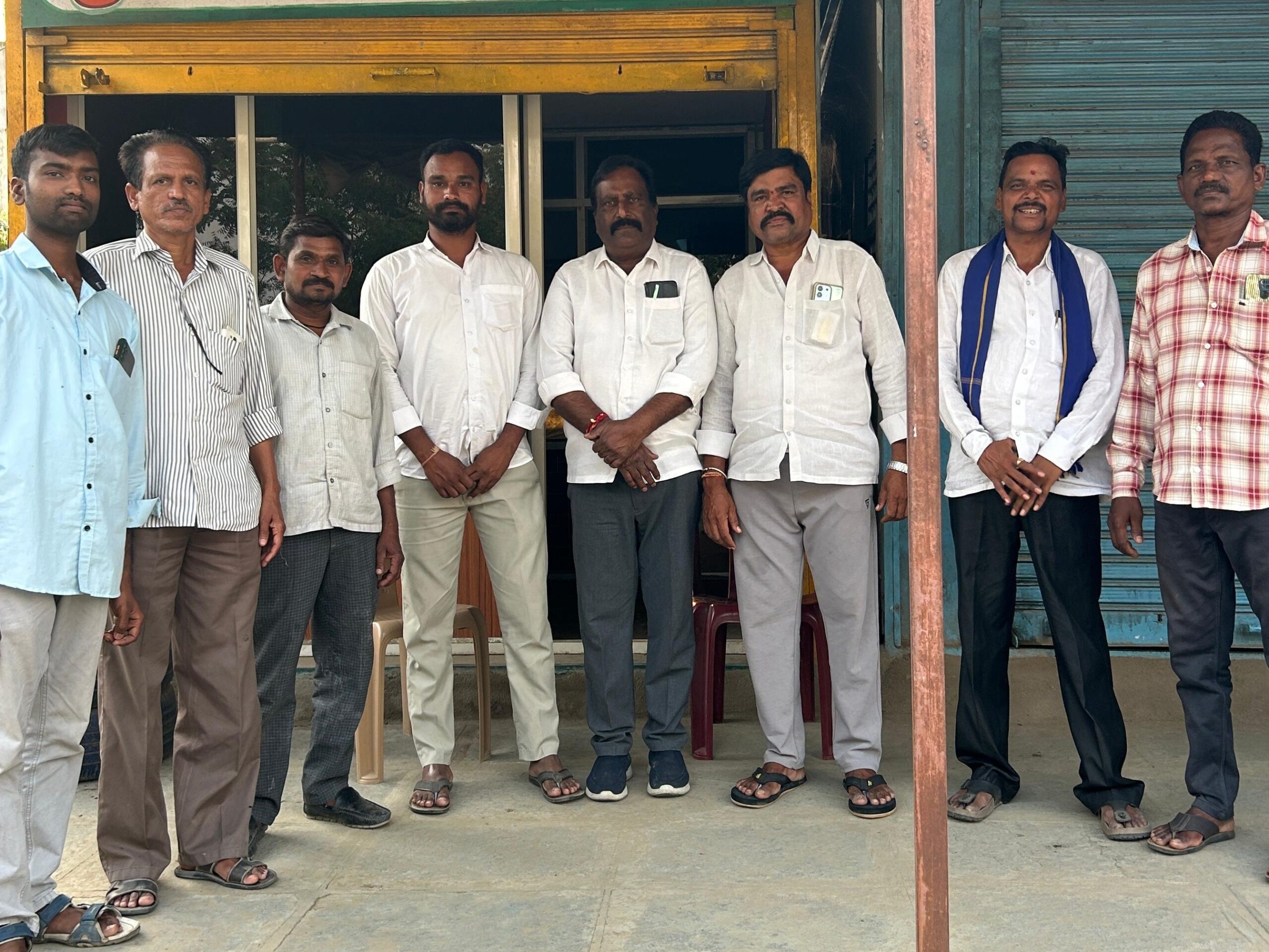 ఎంపీ తేజస్వి సూర్య క్షమాపణ చెప్పాలి: అనీష్ కుమార్