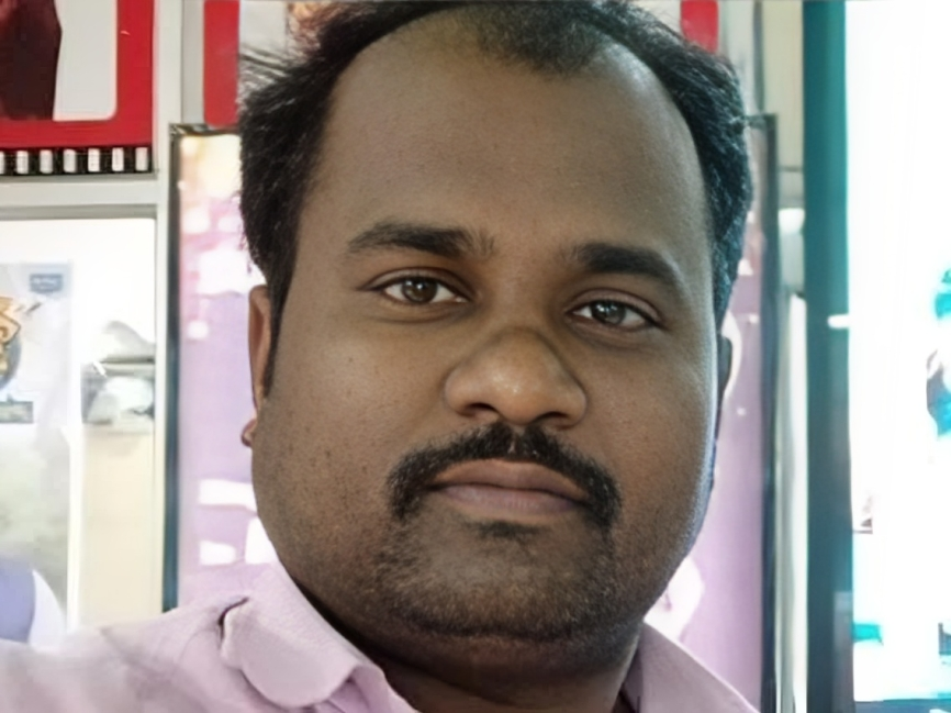 డాక్టరేట్ పట్టా పొందిన తెలుగు ఉపాధ్యాయుడు