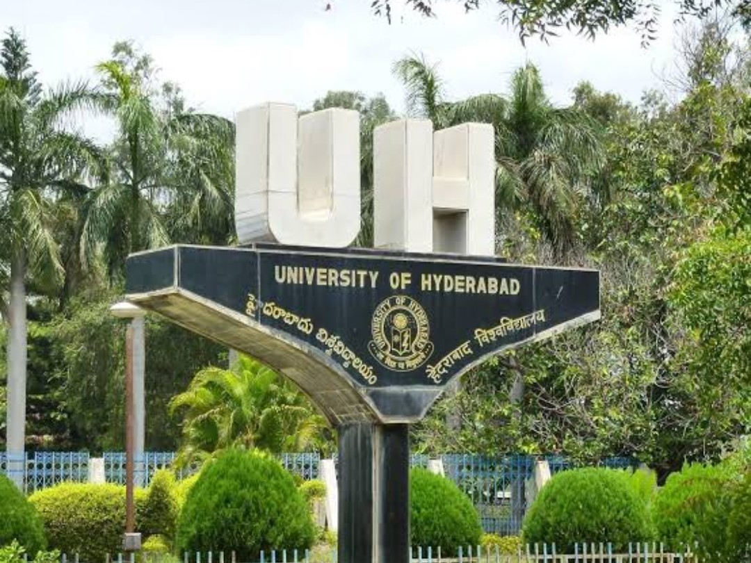 సెంట్రల్ యూనివర్సిటీలో సెన్సెస్ డేటా సెంటర్