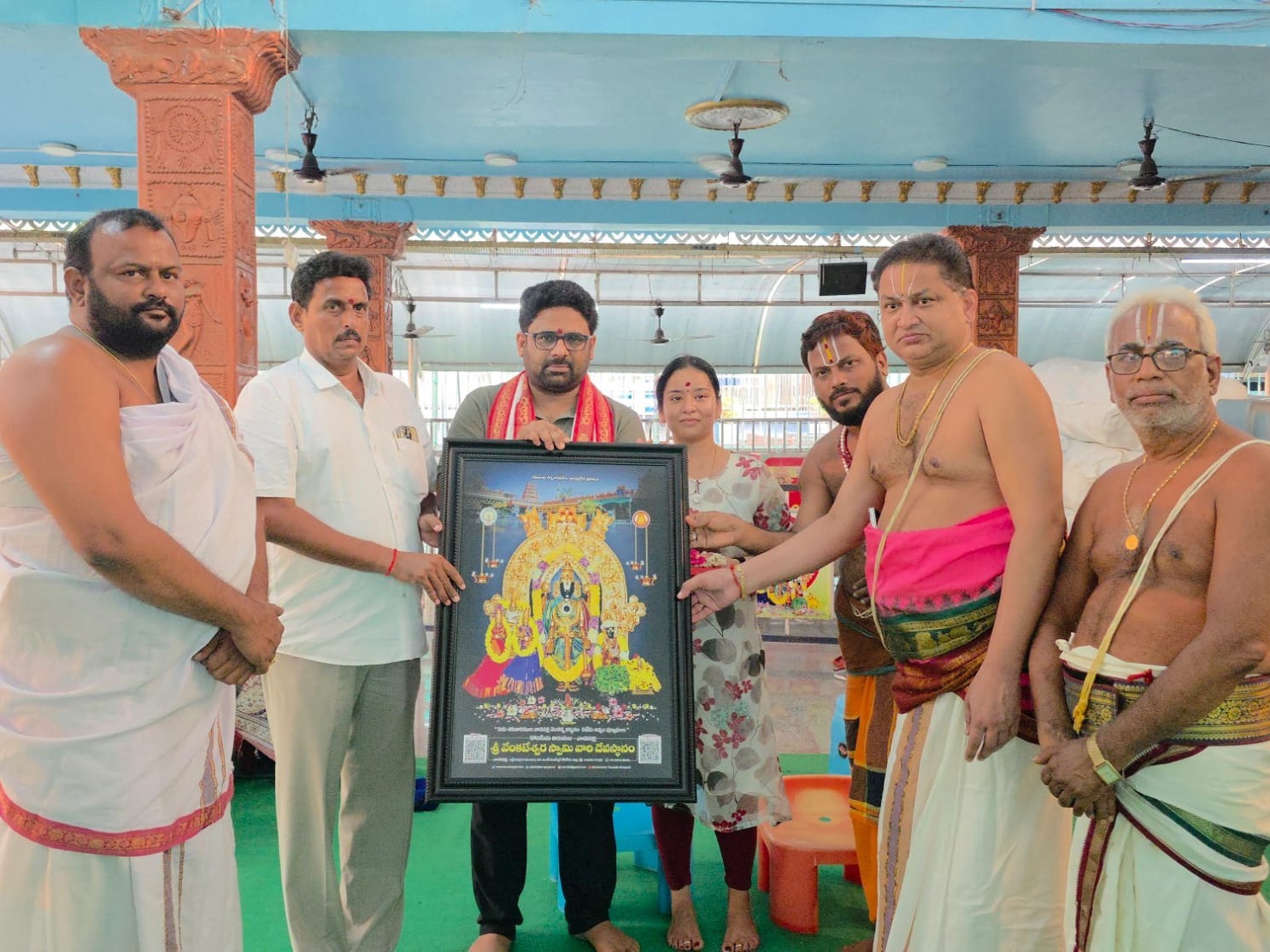 వాడపల్లి వెంకన్న అన్నదాన ట్రస్ట్‌కు భారీ విరాళం