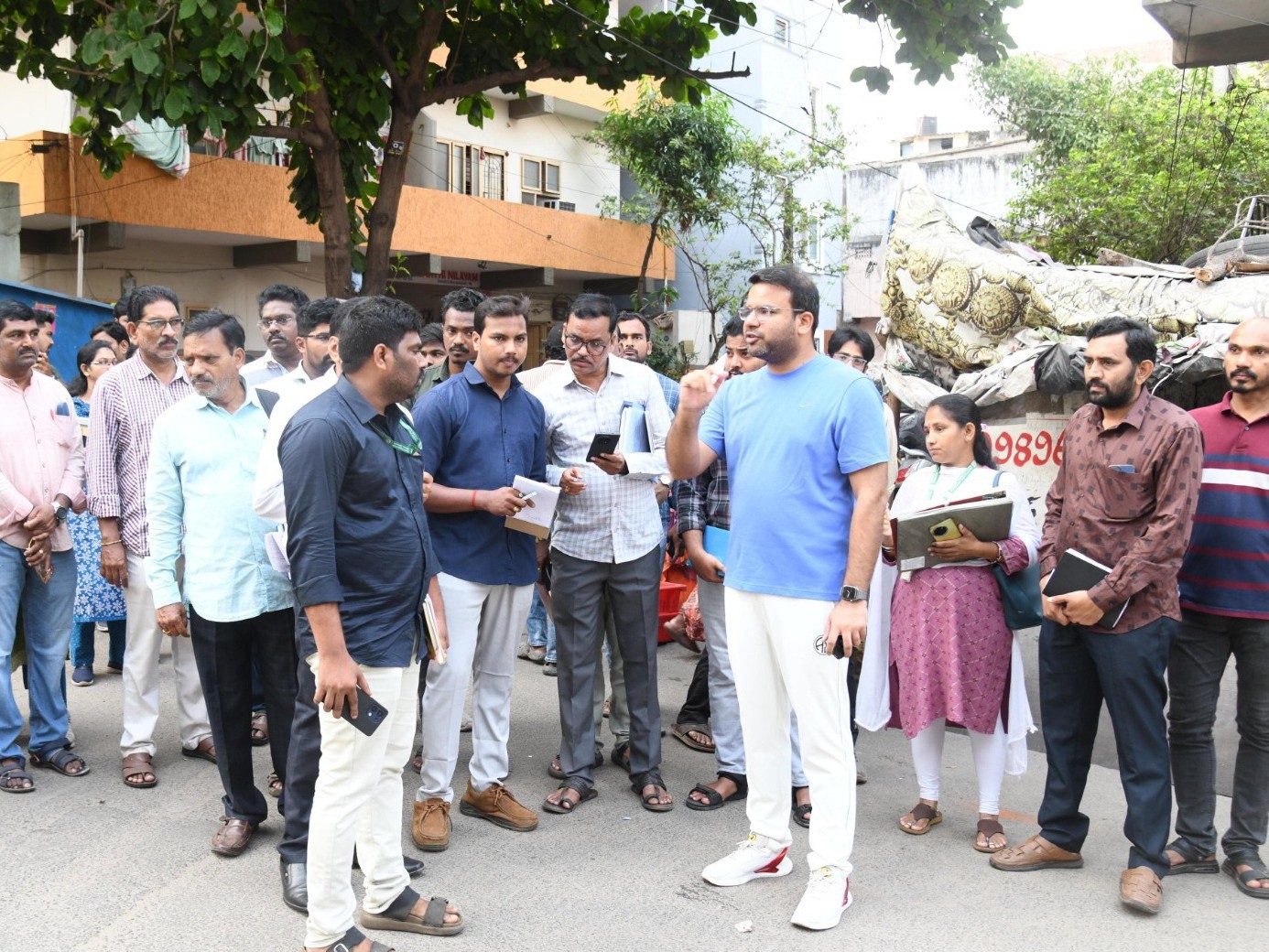 భ‌వ‌న నిర్మాణ య‌జ‌మానికి భారీ ఫైన్‌