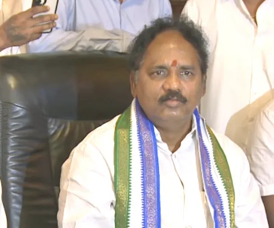 2029లో జగన్ అధికారంలోకి వస్తారు: వాసుపల్లి