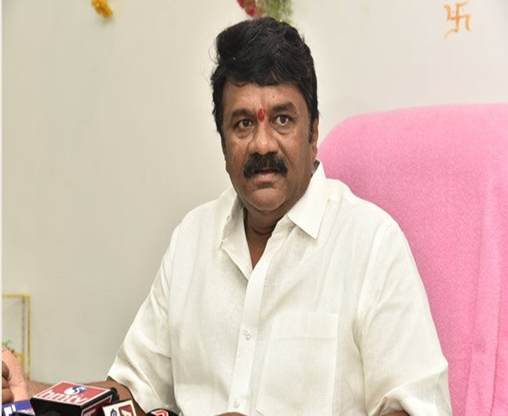 KCR వస్తున్నారంటే వారికి వణకు: తలసాని