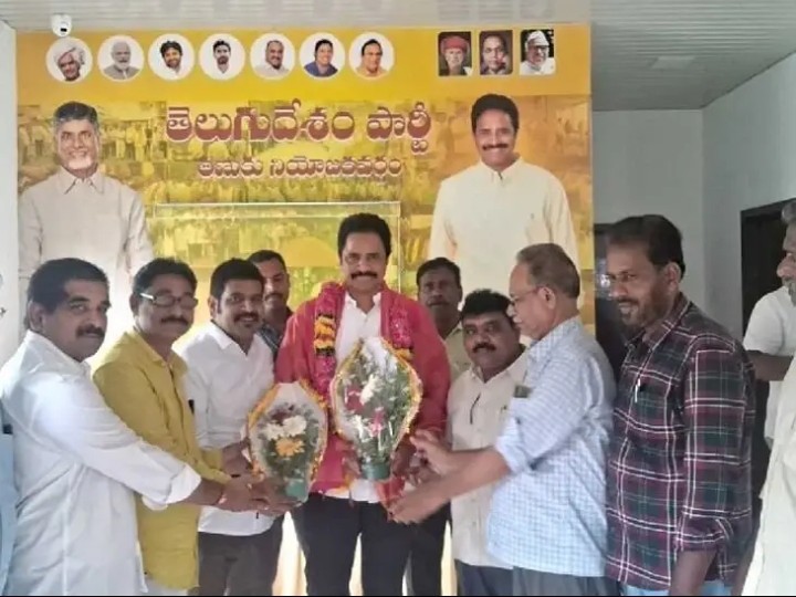 తణుకు ఎమ్మెల్యేకు అభినందనల వెల్లువ