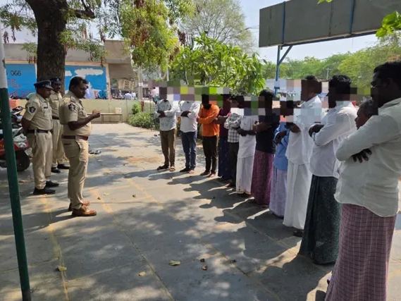 రౌడీ షీటర్లకు కౌన్సిలింగ్ ఇచ్చిన సీఐ