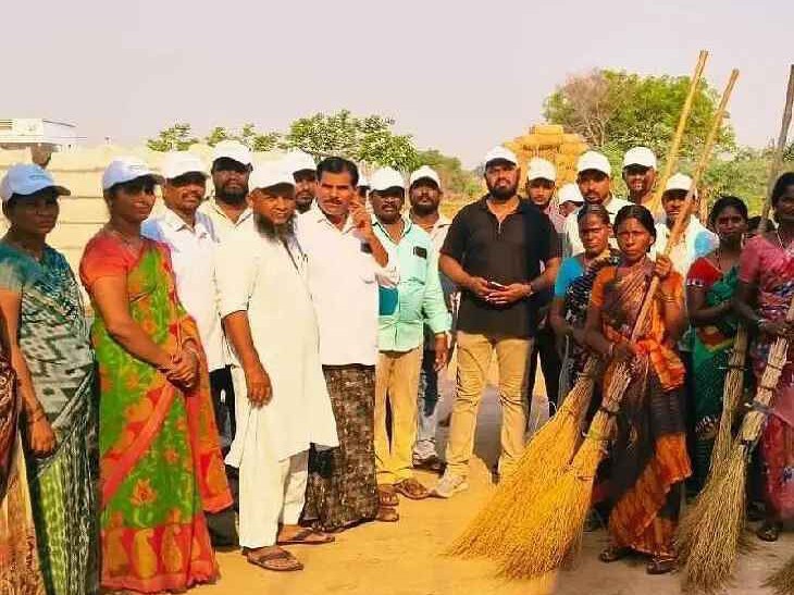 కొత్తపల్లి పారిశుద్ధ్యంపై కదం తొక్కిన యువత