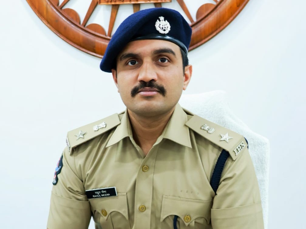 విడిభాగాలకు బహిరంగ వేలం: ఎస్పీ