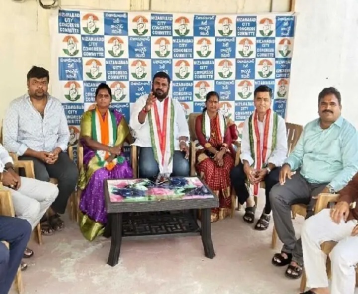 మహిళా రిజర్వేషన్లను వెంటనే అమలు చేయాలి