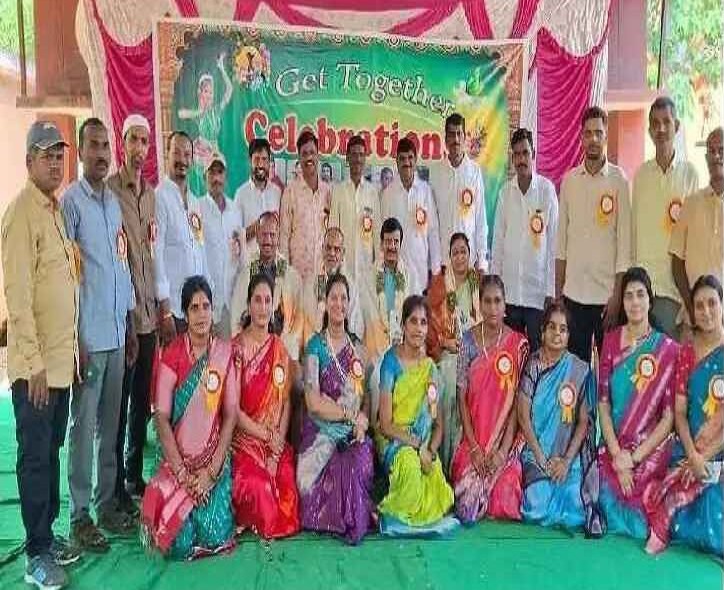 పూర్వ విద్యార్థుల సమ్మేళనం