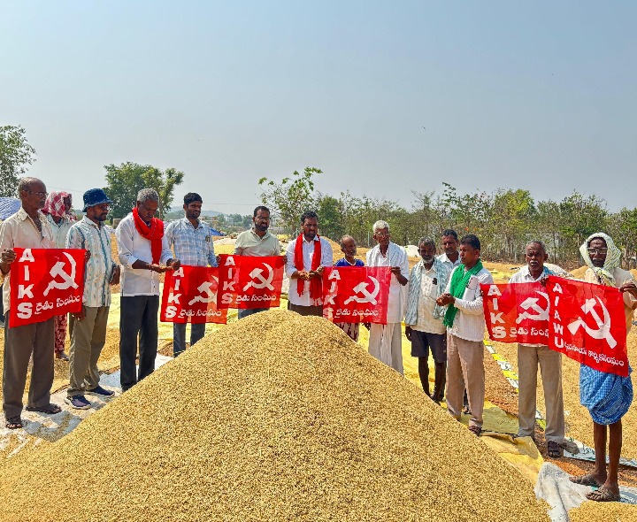 ‘షరతులు లేకుండా ధాన్యం కొనుగోలు చేయాలి’