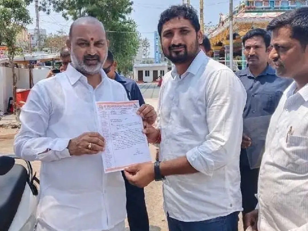 శ్రీ భక్తాంజనేయ స్వామి ఆలయానికి ‘దీప దూప నైవేద్యం’