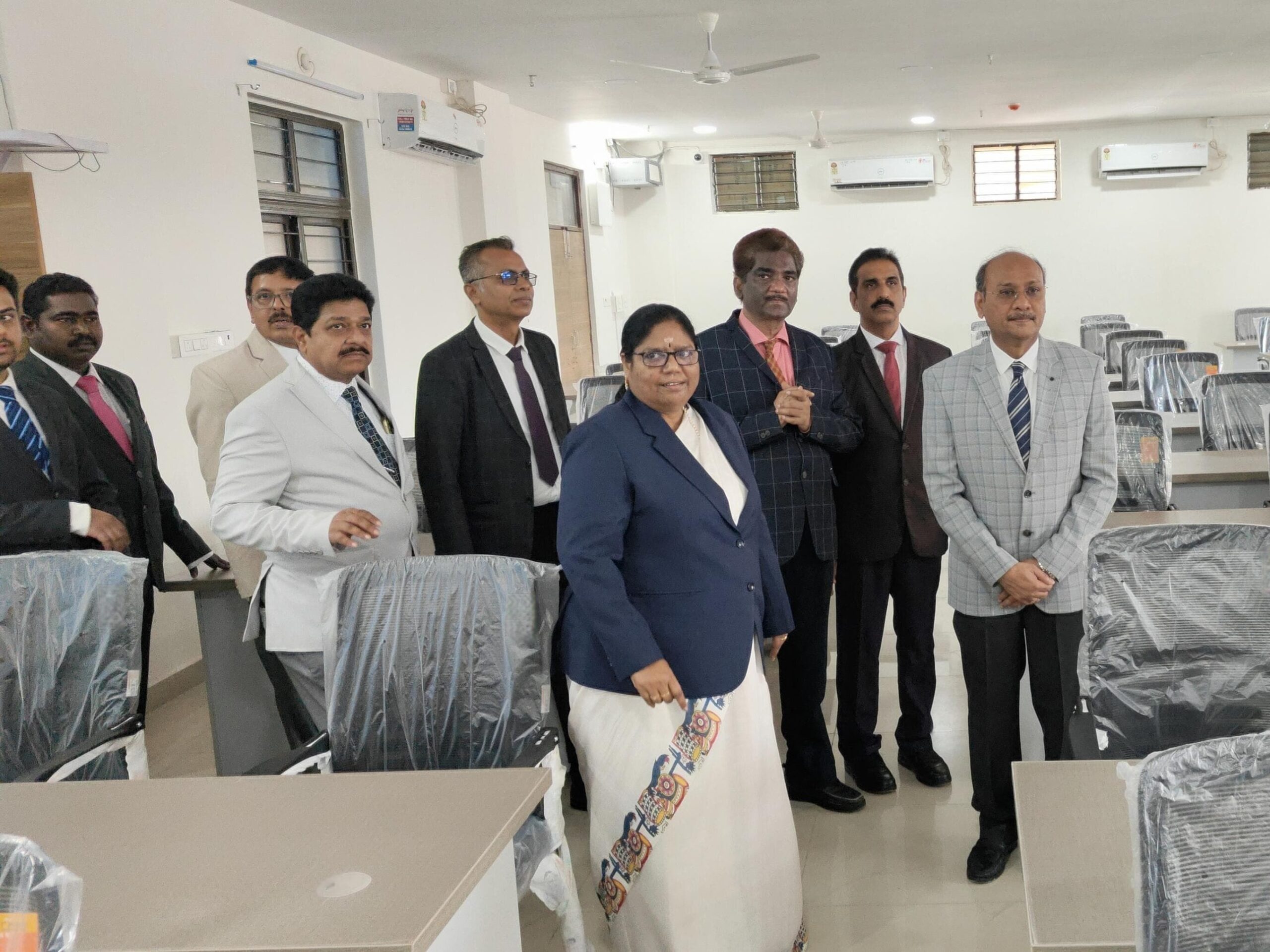 పెండింగ్ కేసుల వేగవంత పరిష్కారానికి దిశానిర్దేశం